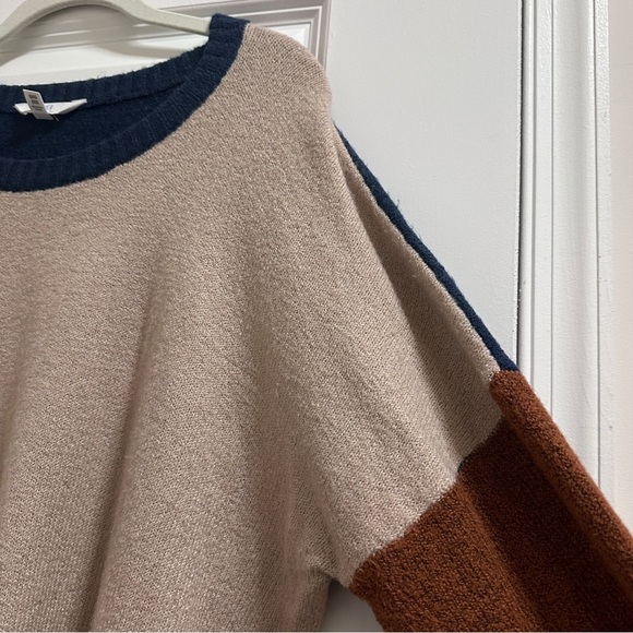 Time and Tru Color Block Crewneck Sweater Women’s Size XXXL Tan Blue Winter - Picture 7 of 16